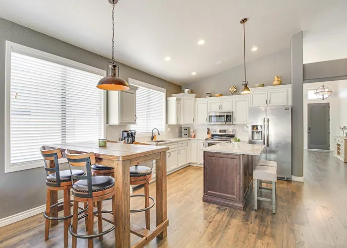 Stunning Home: Near Catalina State Park Ferienhaus